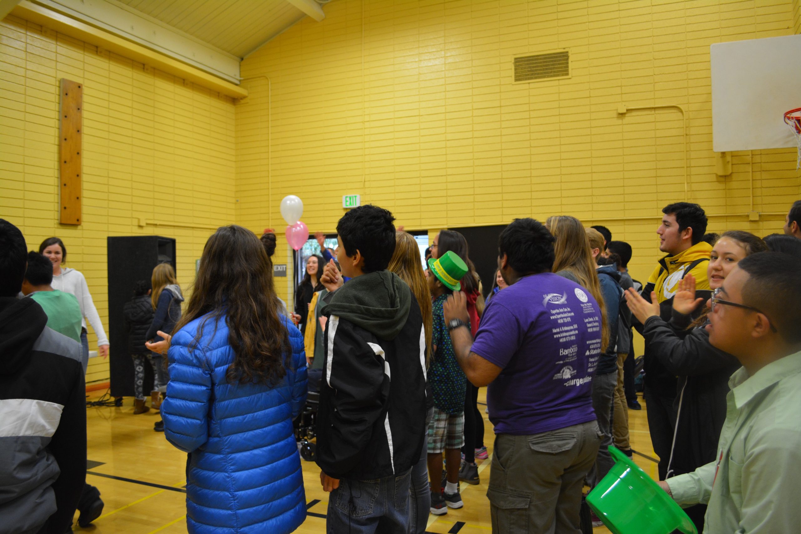 Spartan Buddies hosts annual St. Patrick's Day Dance in small gym