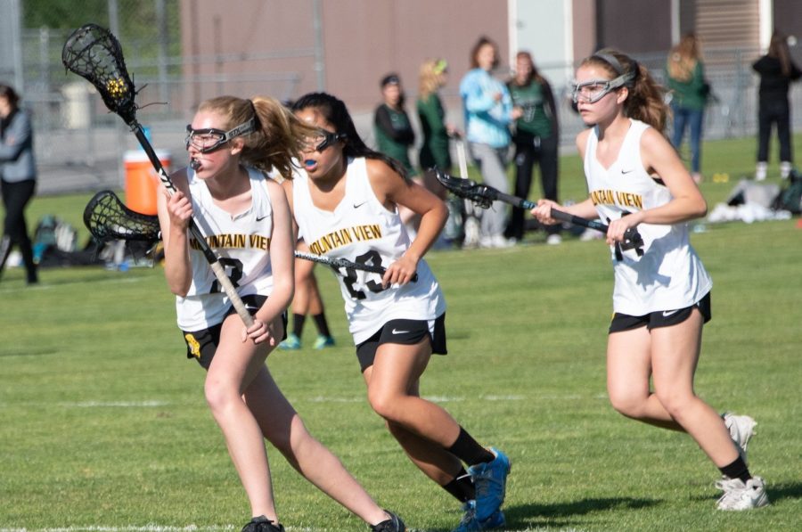 Girls lacrosse team experiences new schedule changes