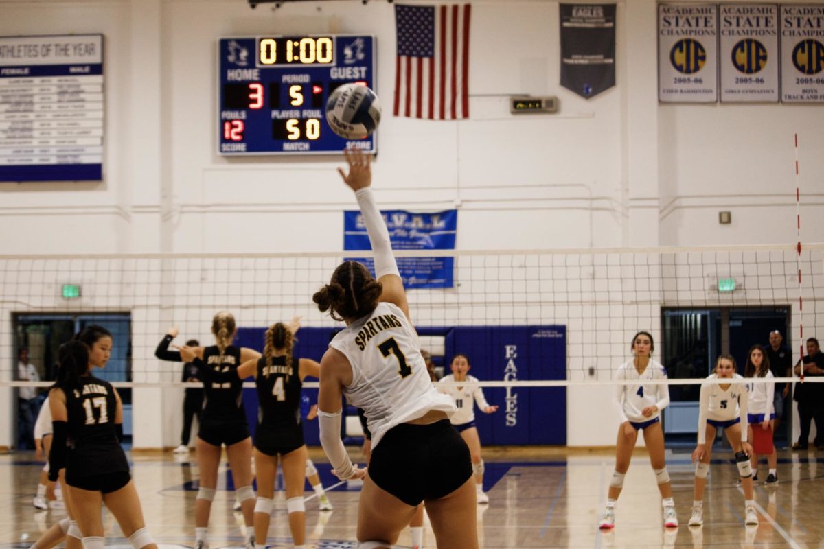 Varsity girls volleyball defeats LAHS Eagles 3-2 in close rivalry battle