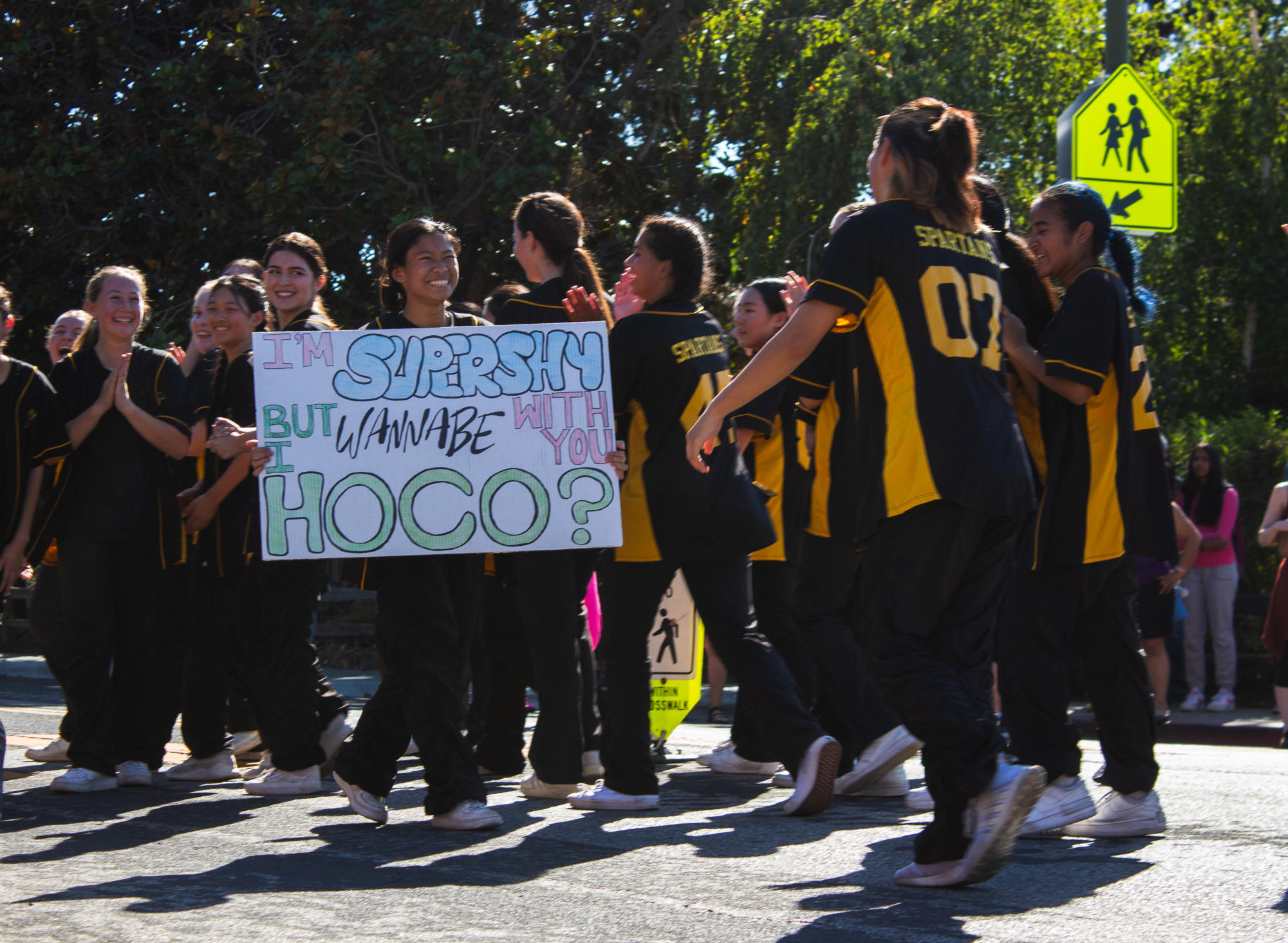 Photo story: MVHS celebrates Homecoming with vibrant parade, picnic, and dance