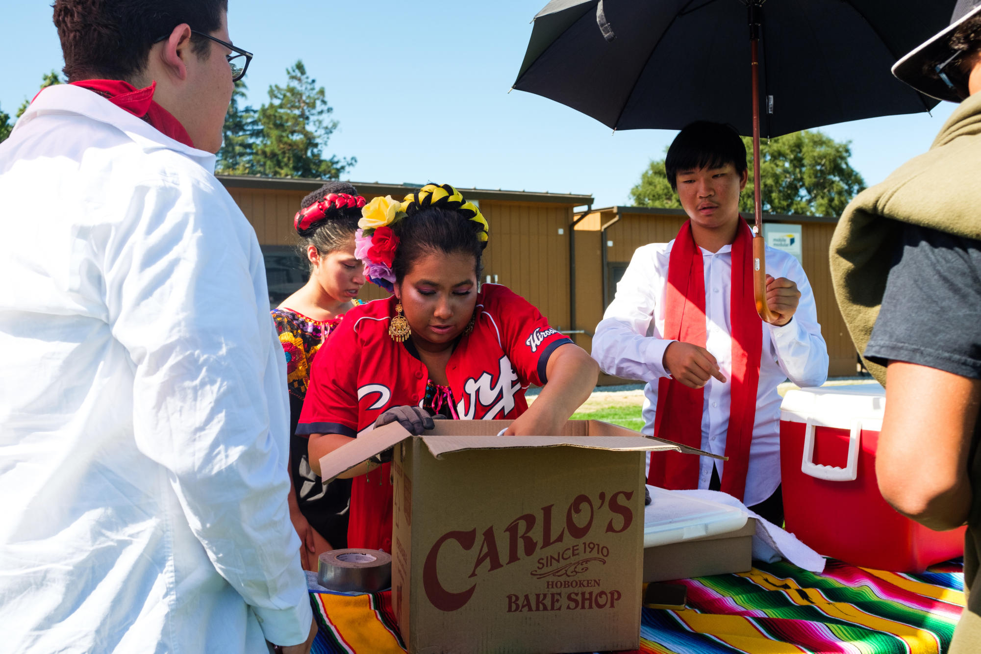 Photo story: MVHS celebrates Homecoming with vibrant parade, picnic, and dance