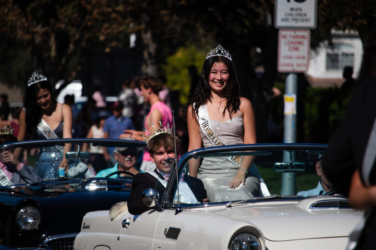 Photo story: MVHS celebrates Homecoming with vibrant parade, picnic, and dance