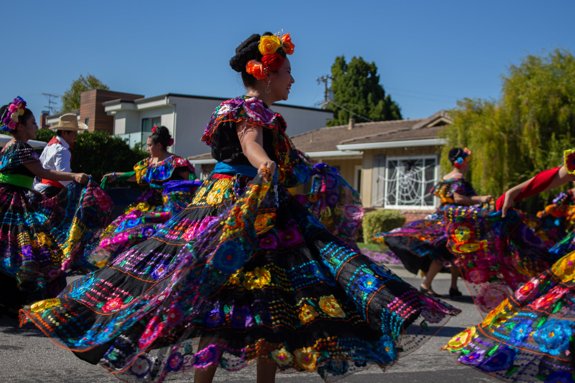 Photo story: MVHS celebrates Homecoming with vibrant parade, picnic, and dance