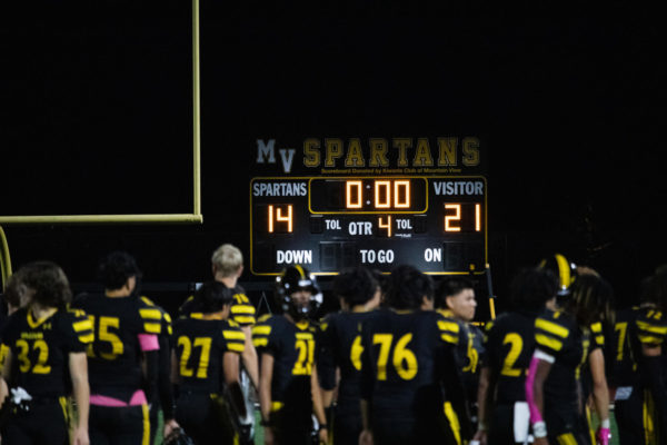 Spartans face tough 21-14 loss to Burlingame in Homecoming game