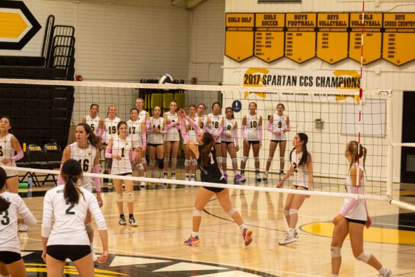 Varsity girls volleyball beat Homestead and advanced to CCS Semifinals