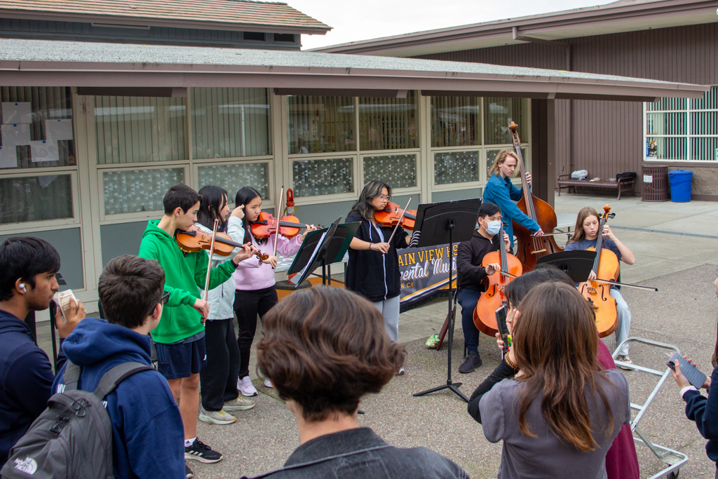 Students gather for Elective Fair to finish off Advisory Week
