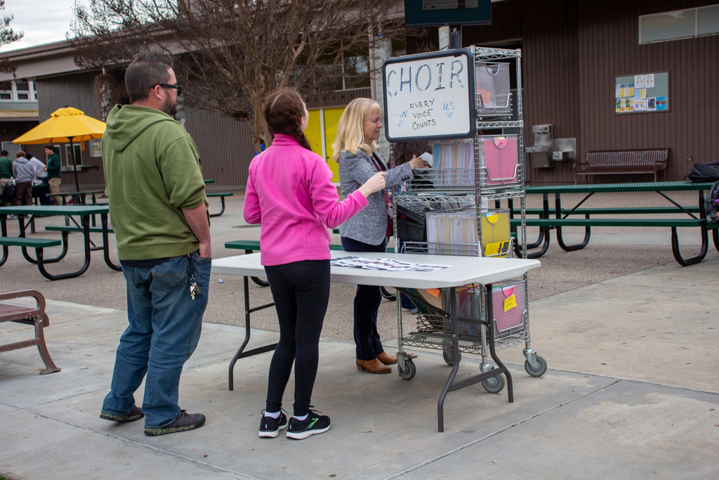 Students gather for Elective Fair to finish off Advisory Week
