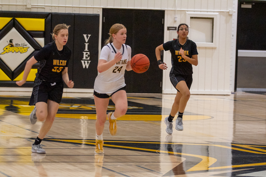 Spartans defeat Chargers 68-38