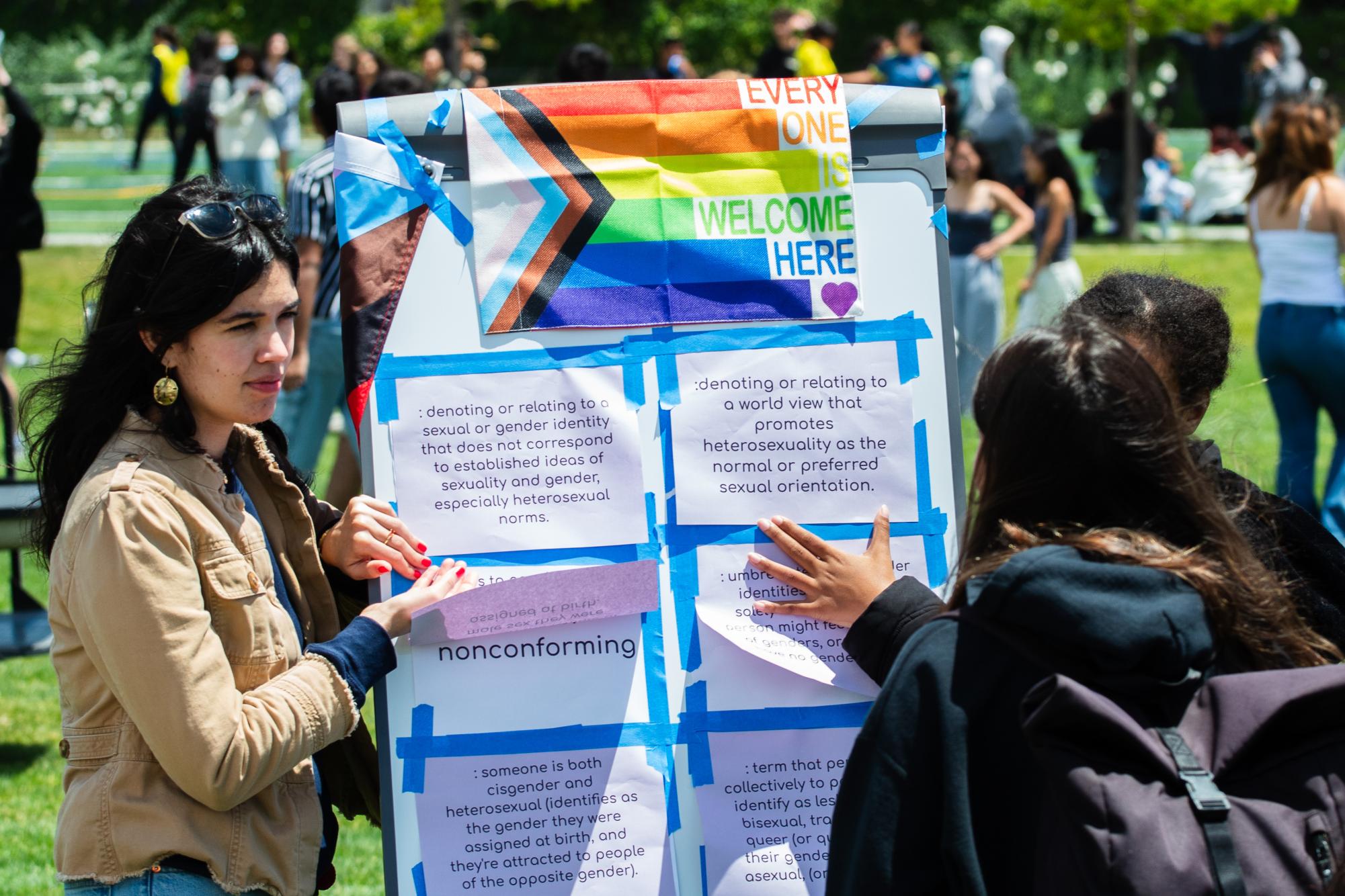 Photo story: Students enjoy frozen treats and games at Spartan PAUSE