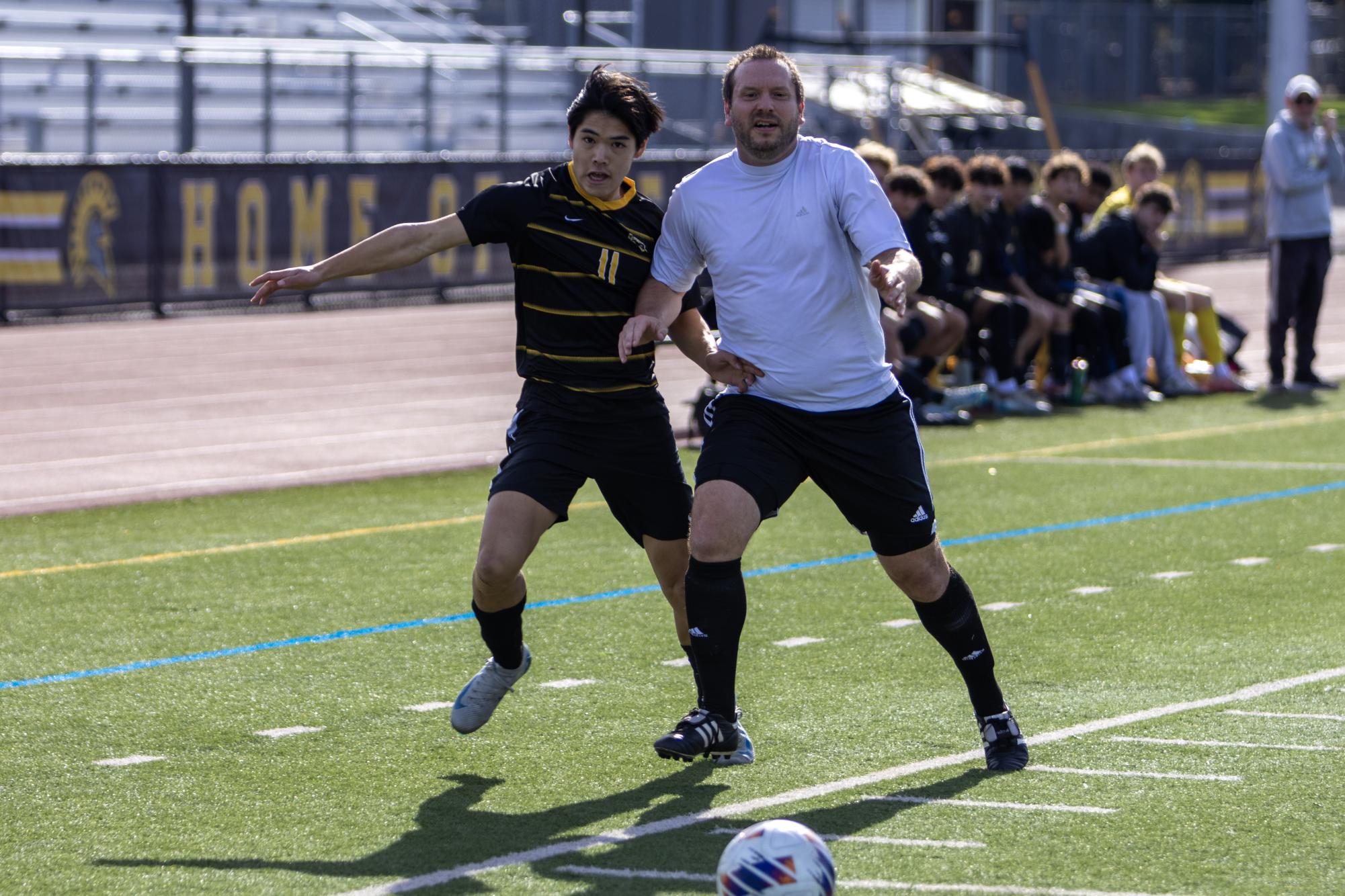 Photo Story: Boys soccer triumphs 3-2 in annual alumni game