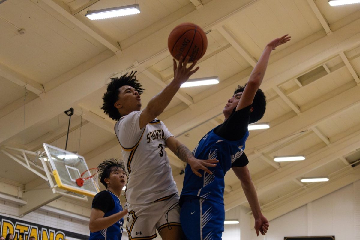 Boys basketball defeats Los Altos 56-32; Jayden Minor surpasses 1000 points