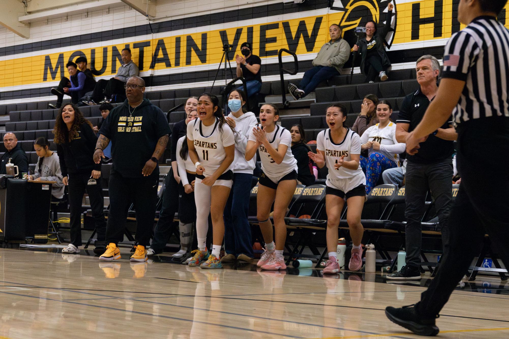 Photo Story: Girls basketball extends their winning streak to eight with a 60-30 win over Saratoga