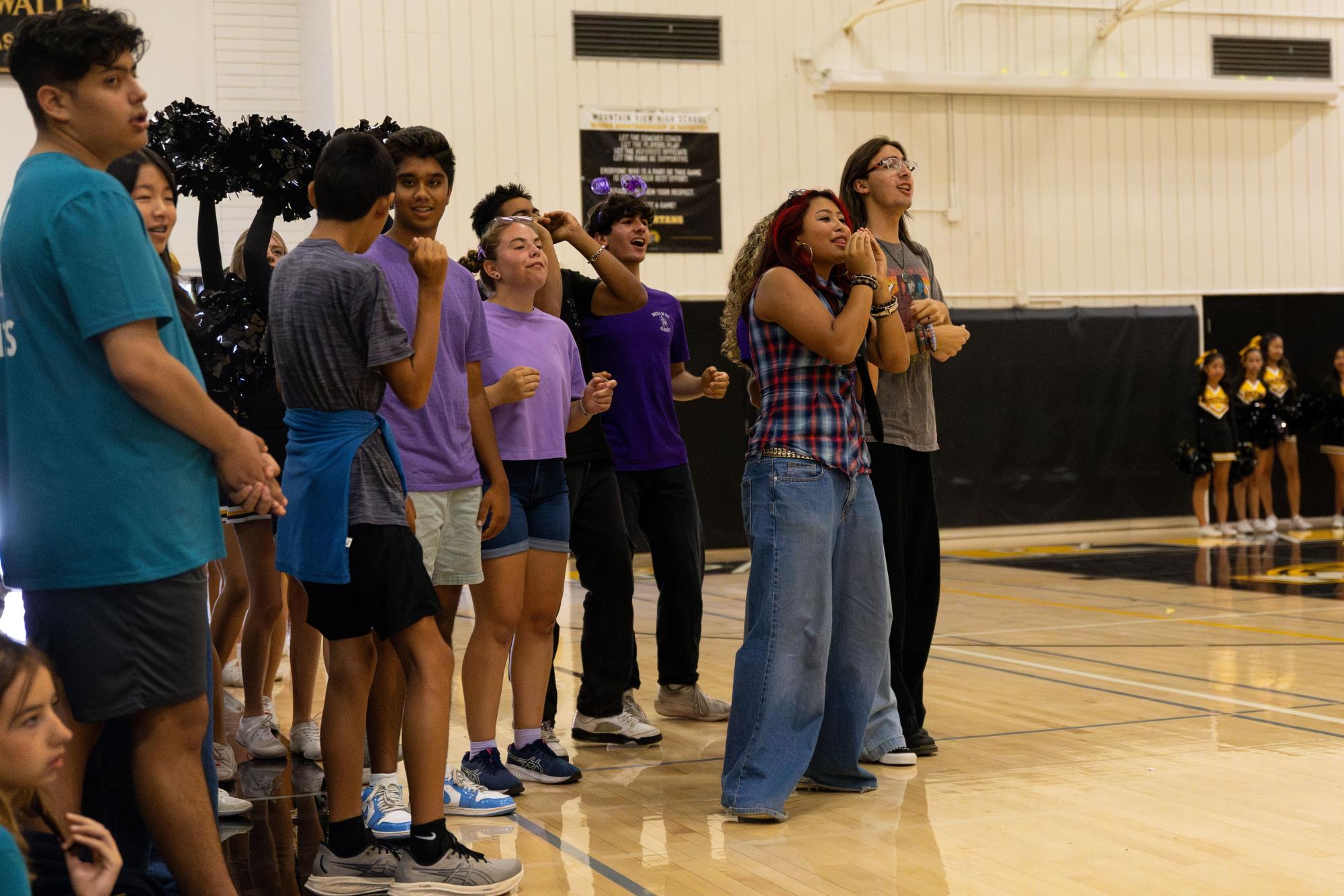Photo Story: Back to school rally opens up Spirit Week