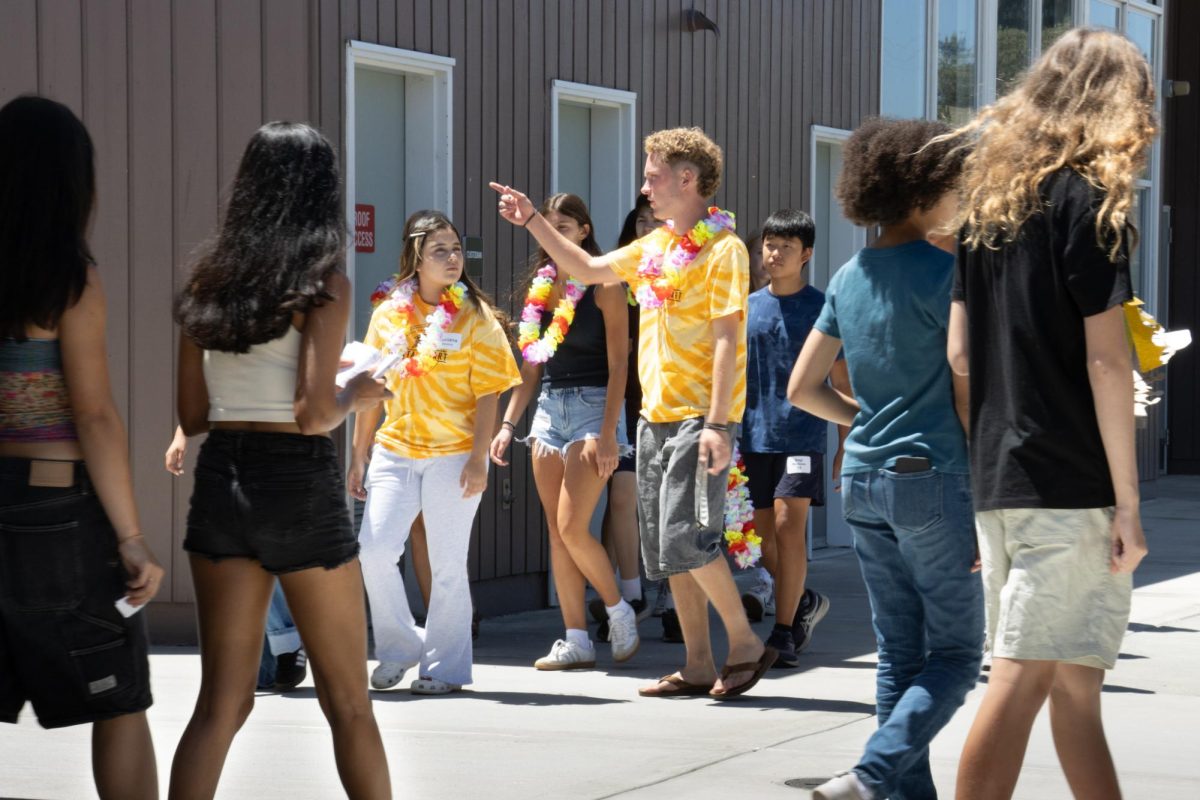 Freshman orientation eases nerves with tours, games, and ice cream